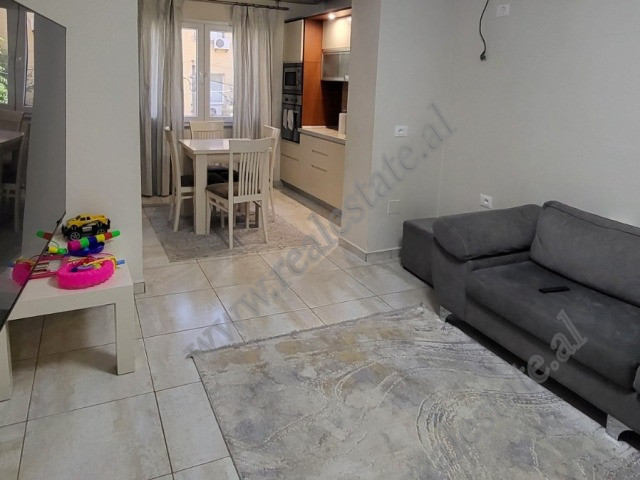 Two bedroom apartment for sale in Qamil Guranjaku, in the well-known Drejtoria e Higjien&euml;s area